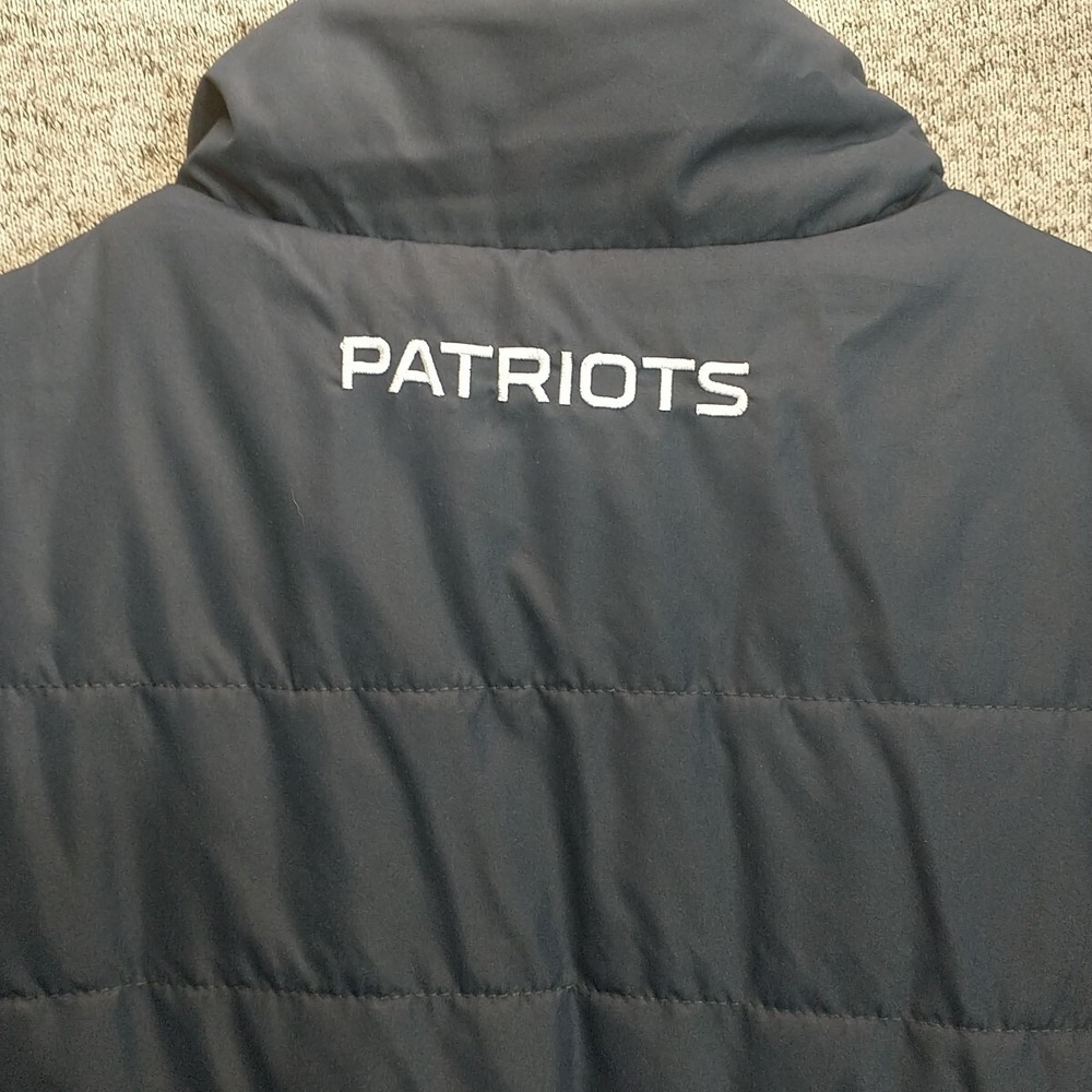 NFL Team Apparel New England Patriots Reversible Puffer Sherpa Vest Womens 4XL - Picture 5 of 13
